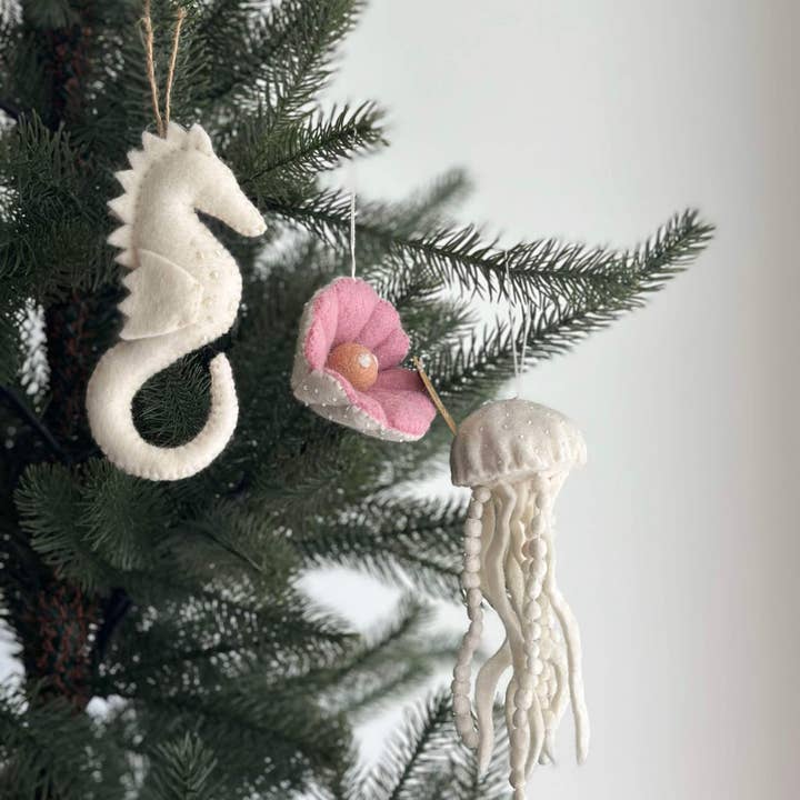 Ganapati - Wholesale Ornament Set - Felt White Sea Life Ornament