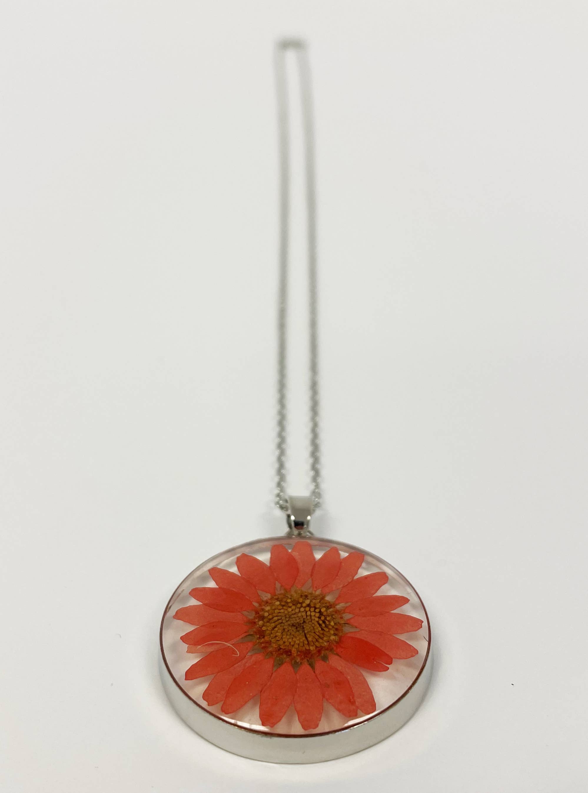 Sunnie Lane - Wholesale Pendant/Charm Necklace - Pressed Flower Necklace - Made With Real Flowers4