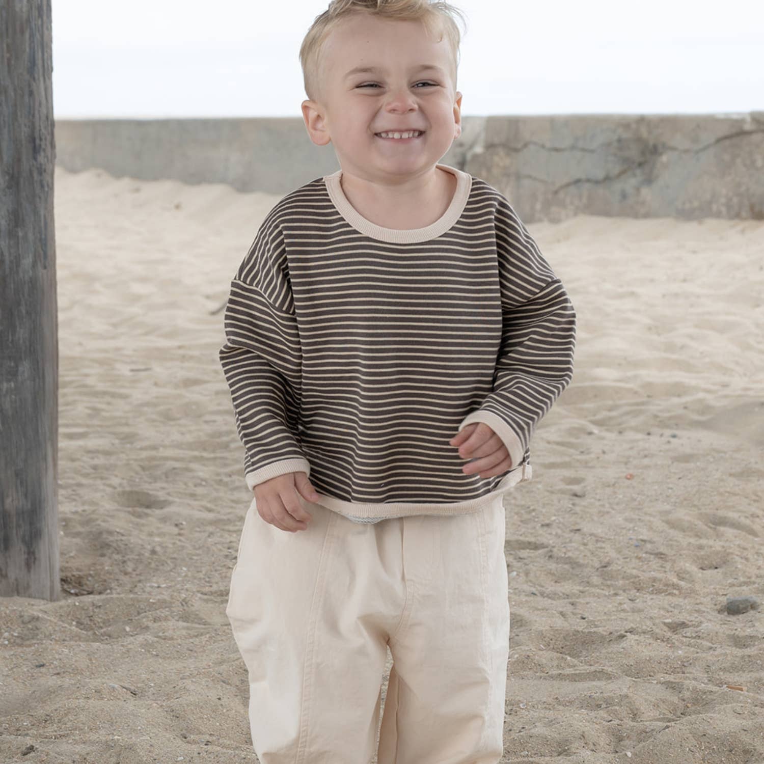 Rivi & Kin - Wholesale Knit Sweater - Kids - Lightweight Brown Sweater With Cream Stripe2