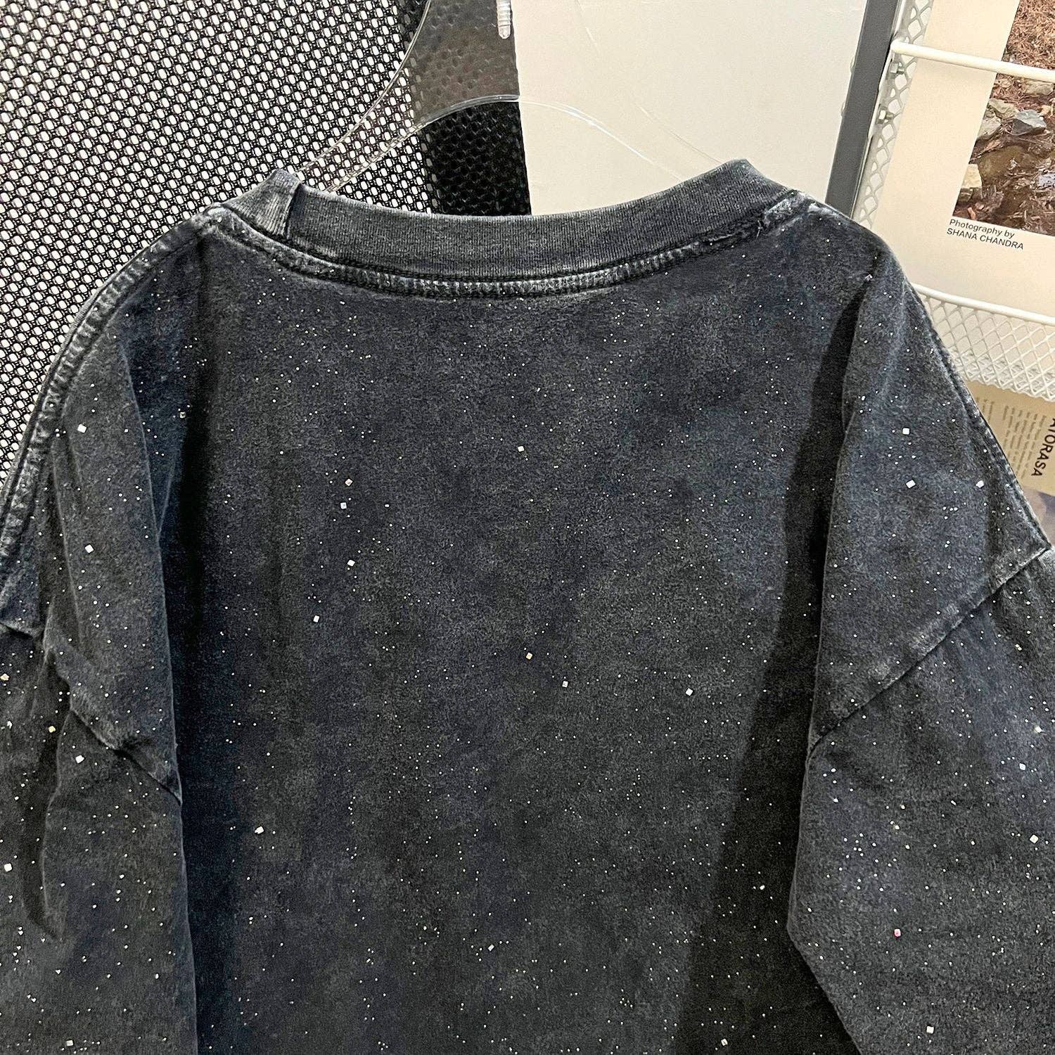 Preto Teesher - T-shirt Oversized com Estampa de Estrela Desgastada para venda a revendedores na Faire5