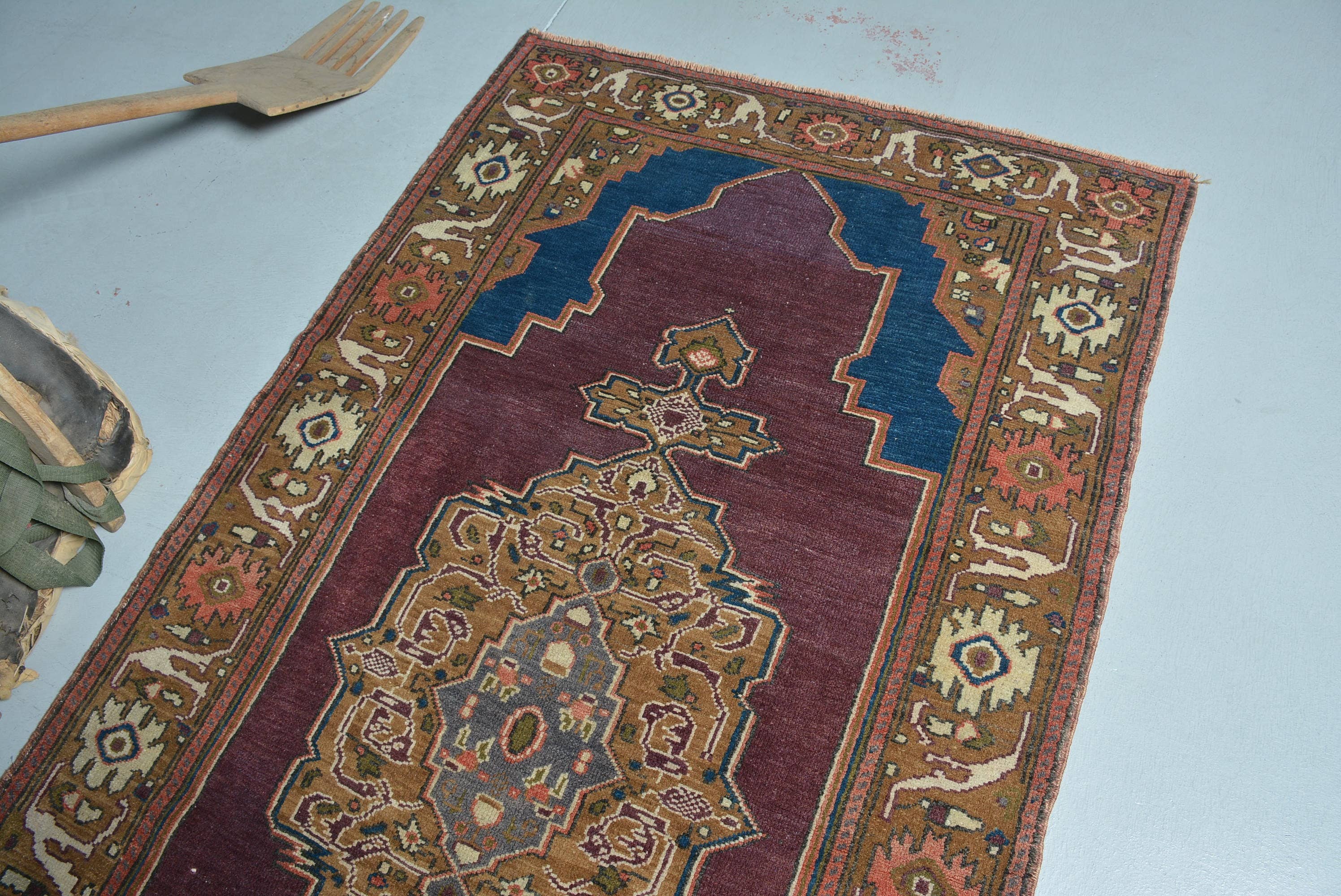 The Loom Wholesale - Wholesale Runner Rug - Vintage Burgundy Geometric Wool Rug5