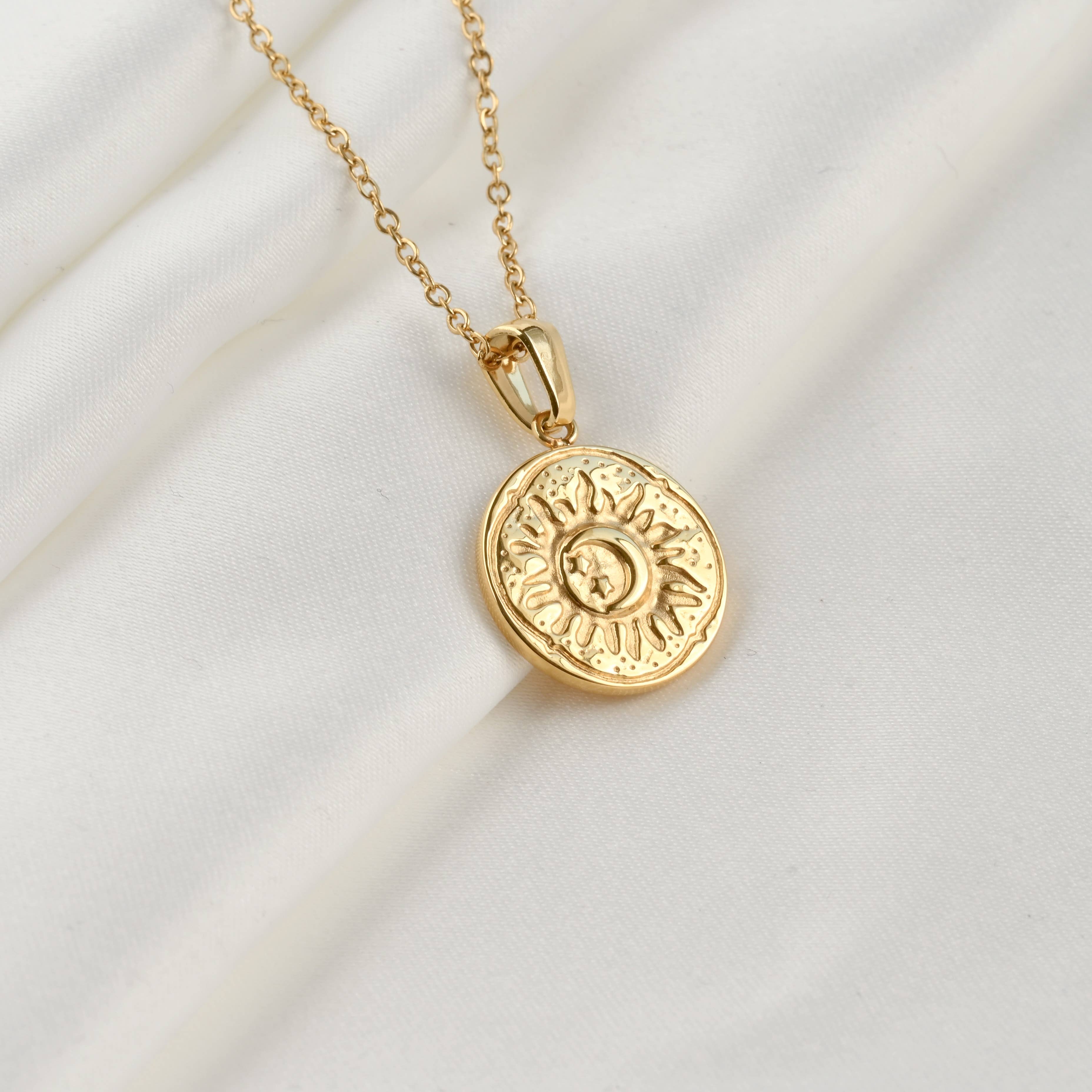 Blueyejewelry - Wholesale Pendant/Charm Necklace - Vintage Style Sun Necklace - Sun Burst Coin Necklace2