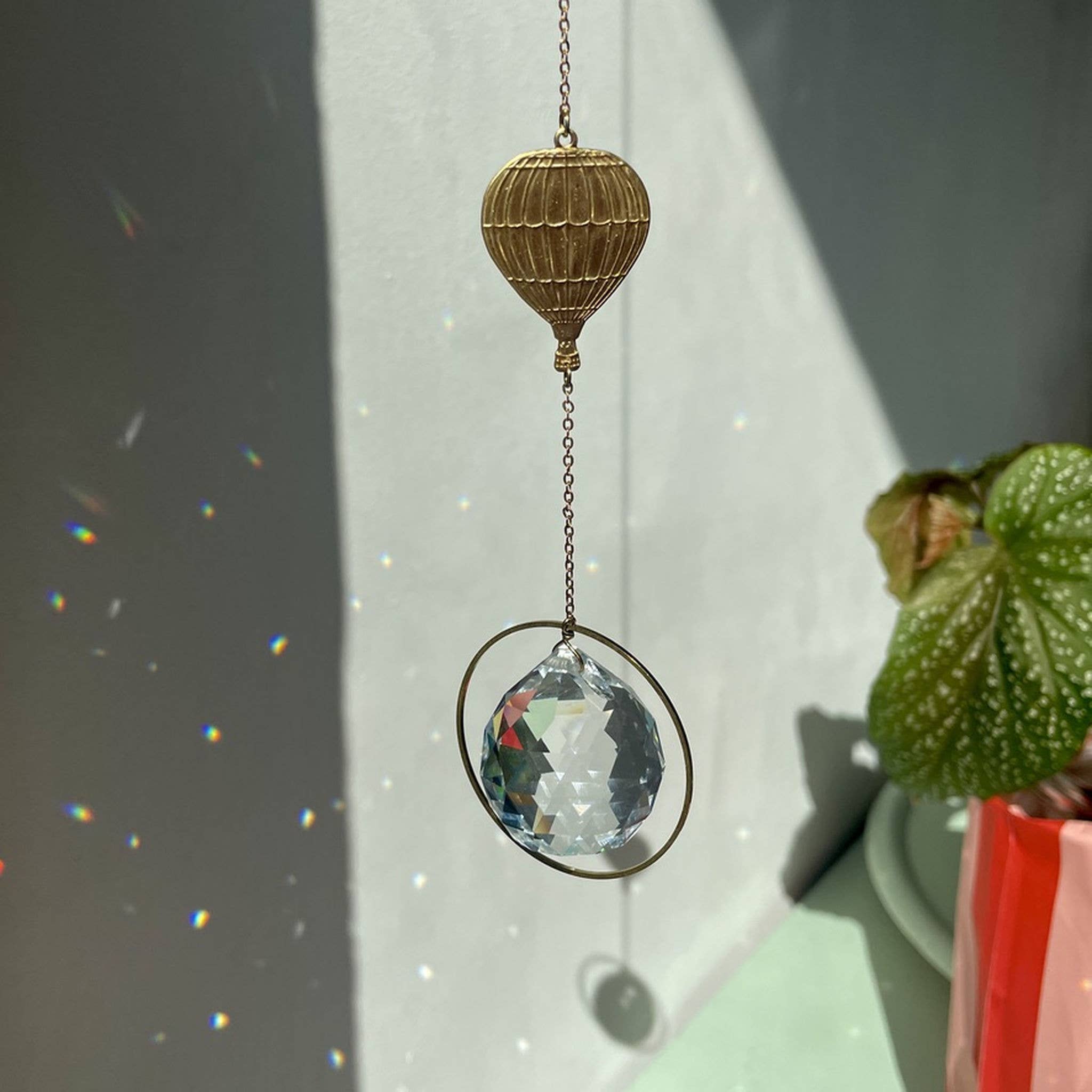 von Lani = Jewellry + Suncatchers – Großhandel Sonnenfänger – Suncatcher Ballon/ Lichtfänger / Fensterkristall / Prisma2