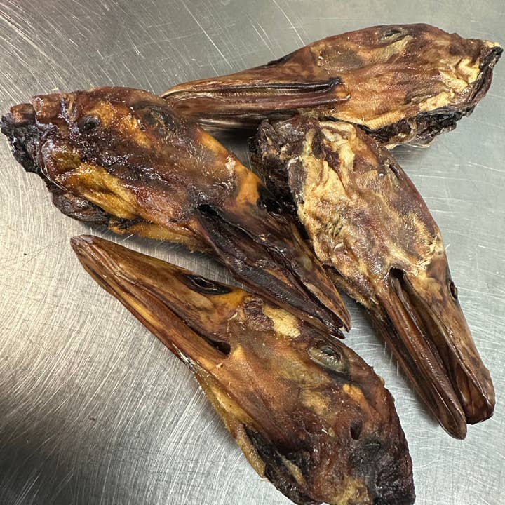 Duck Heads for wholesale by Tapia raw meats for pet food