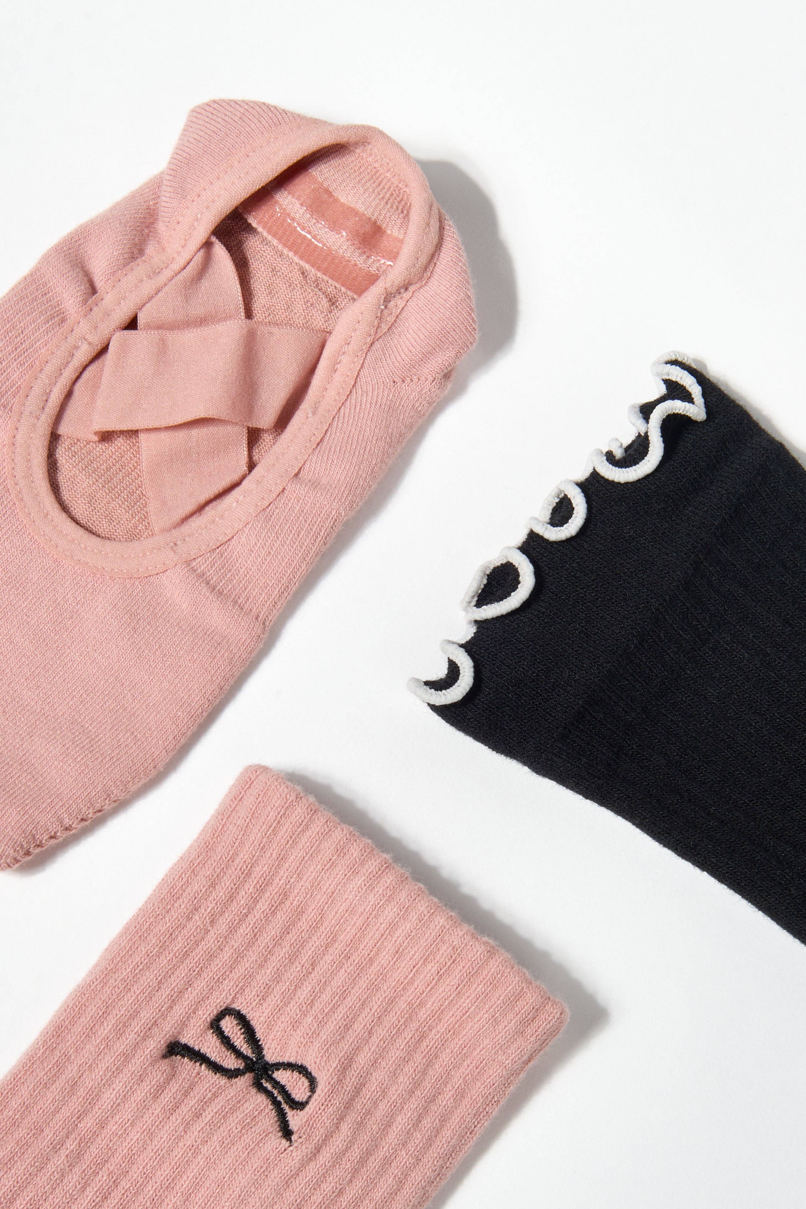 SHASHI – wholesale Socks – Women's – The Pilates Set2