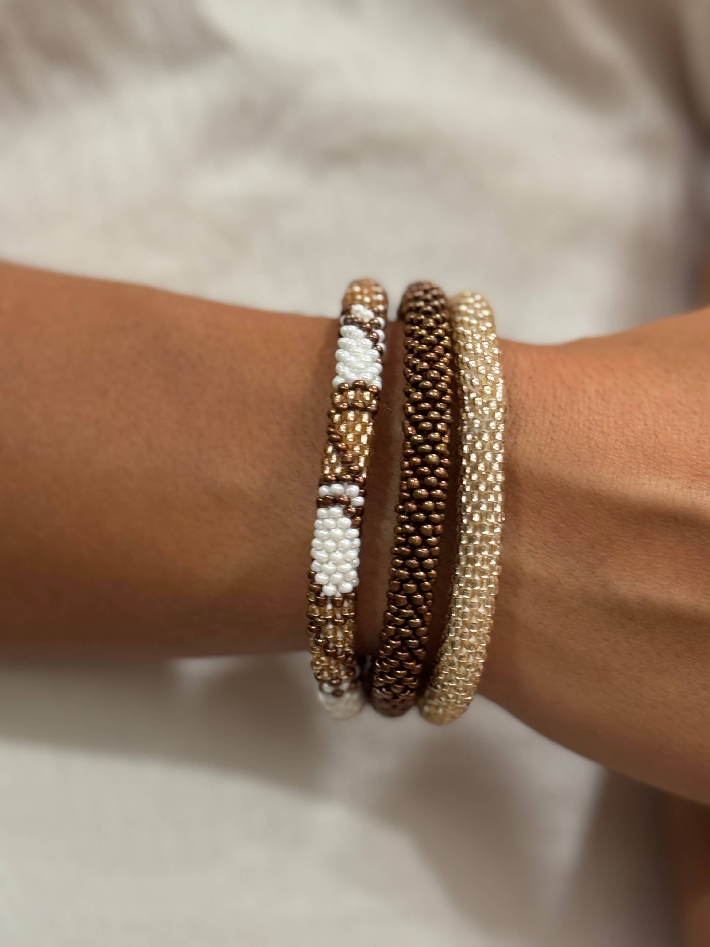 MAISON KIZO - Wholesale Beaded Bracelet - Nepalese Bracelet B312