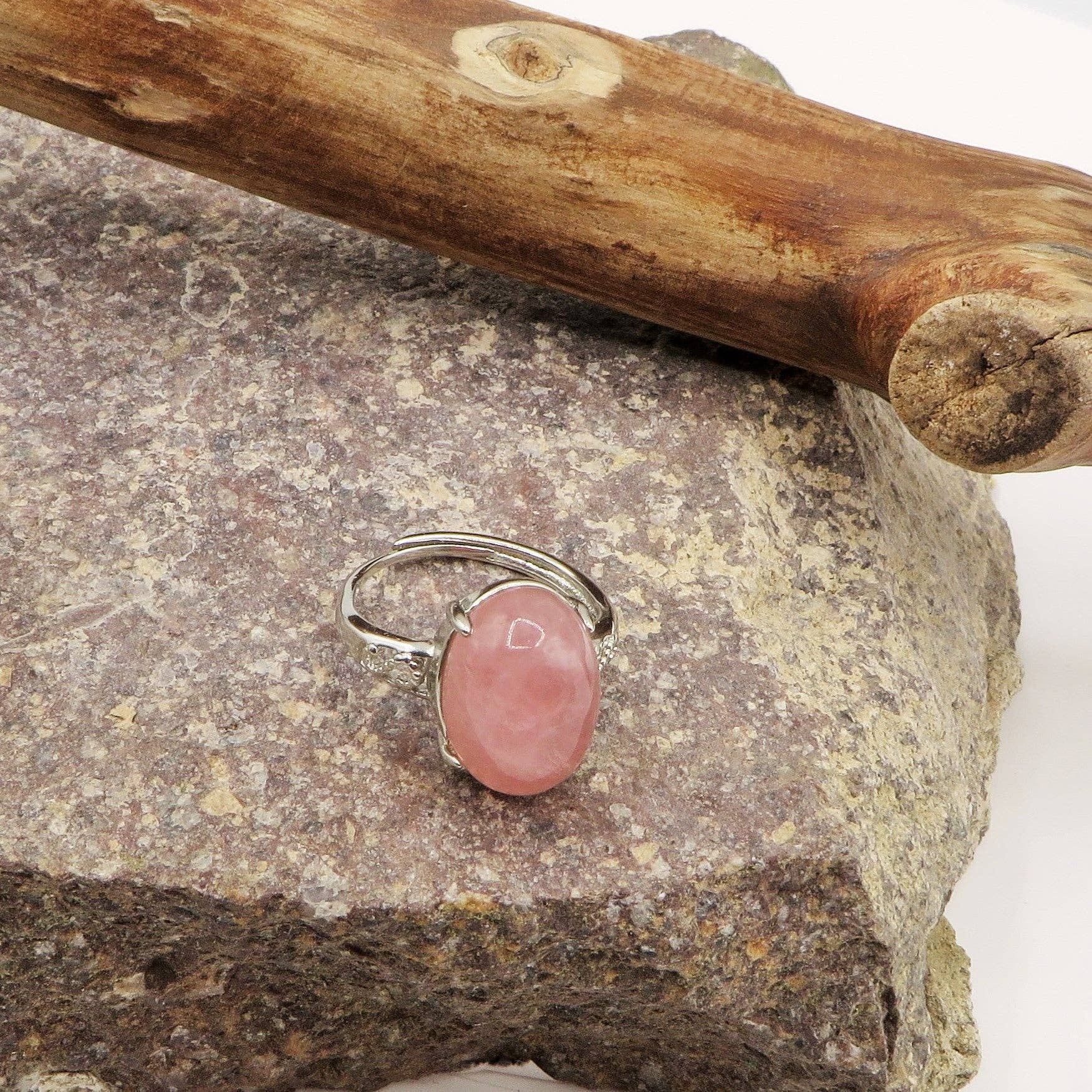 ZOYSA XL ~ Anello regolabile in QUARZO ROSA naturale for wholesale on Faire3