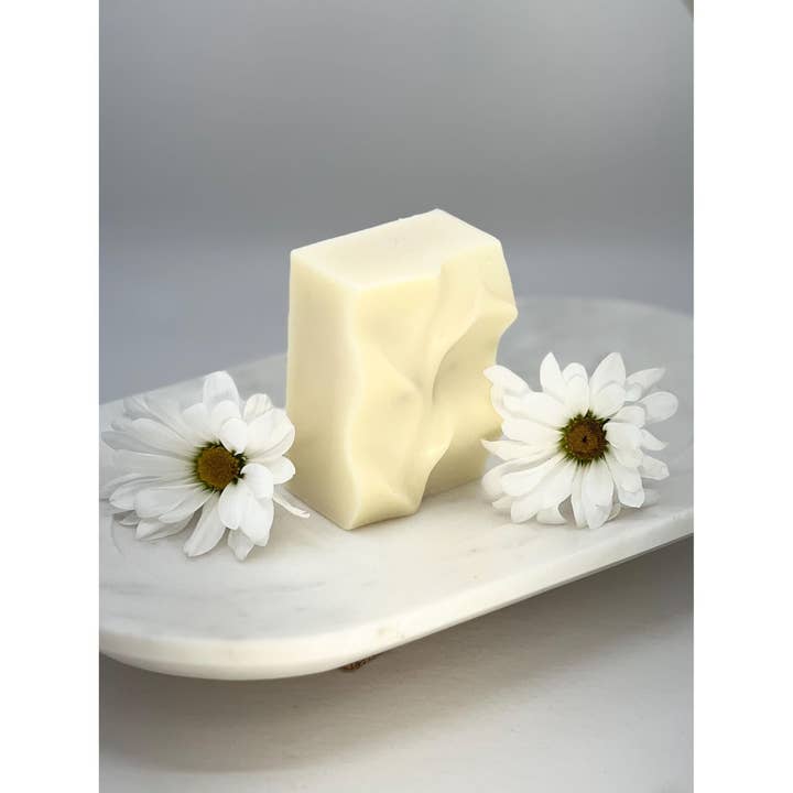 Savon pour le corps au beurre triple nu - La Collection Essentielle pour la vente par New Day Organics LLC