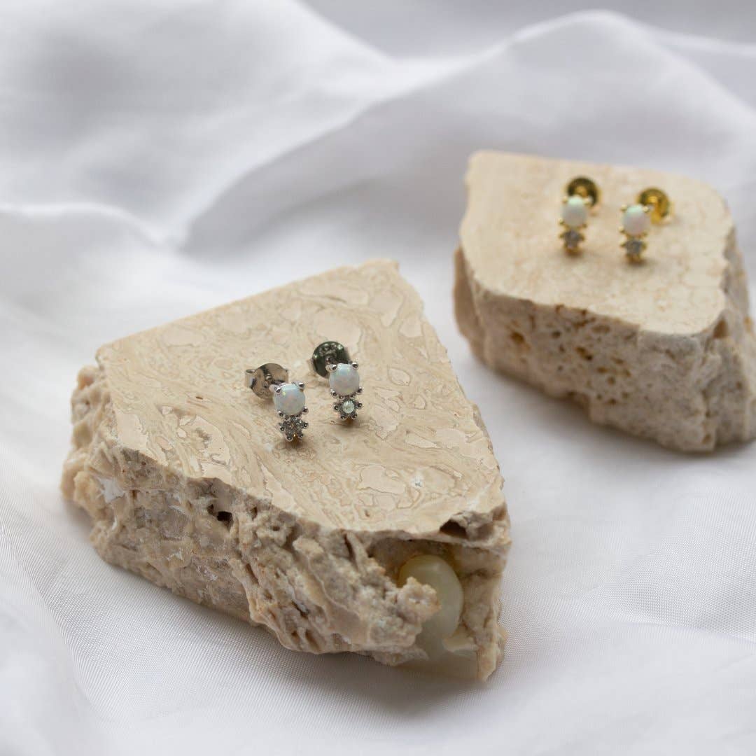 Aurora Jewels - Vendita all'ingrosso Orecchini a bottone - Orecchini a bottone in zirconia cubica e opale5