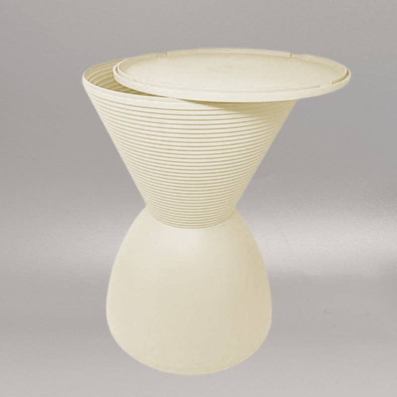 MadInteriorArt - Venta al por mayor Taburete - Taburetes «Prince Aha» de Philippe Starck, producción de 19962