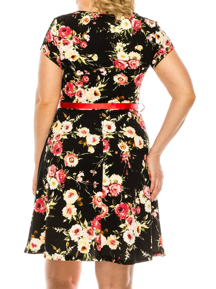 MOA COLLECTION - Wholesale Dress – Women's - Women's Floral Plus Size A-Line Swing Dress6