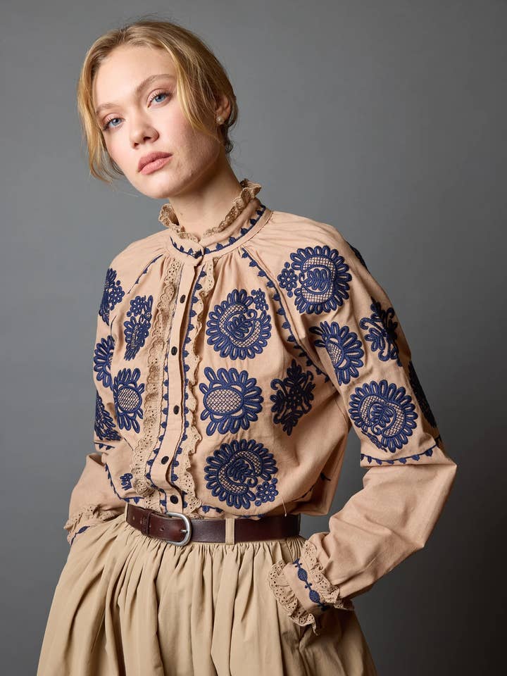 miglo - Wholesale Button Down Shirt - Women's - RUBBLE COLLAR EMBROIDERED SHIRT