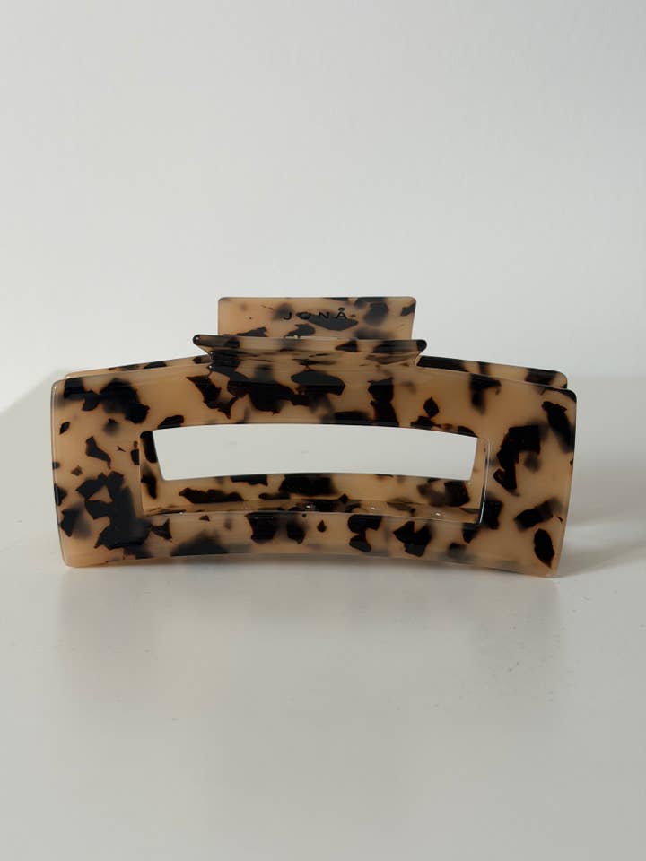 HAIR CLIP BIGGA tortoise (FAIR) for wholesale by JONÅ THE LABEL