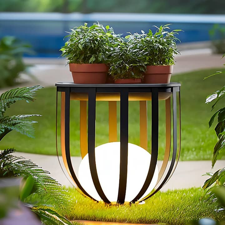 Solar Powered Outdoor Garden Flower Stand LED Garden Planter for wholesale by EP Design Lab