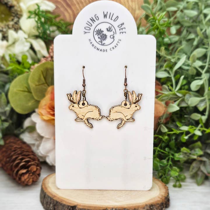 Jackalope Pendants pour la vente par Young Wild Bee