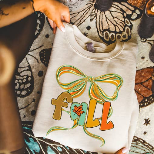 Efterårs Coquette T-shirts & Sweatshirts, Vælg mellem 5 farver for engroshandel hos Trendy Chic Apparel LLC