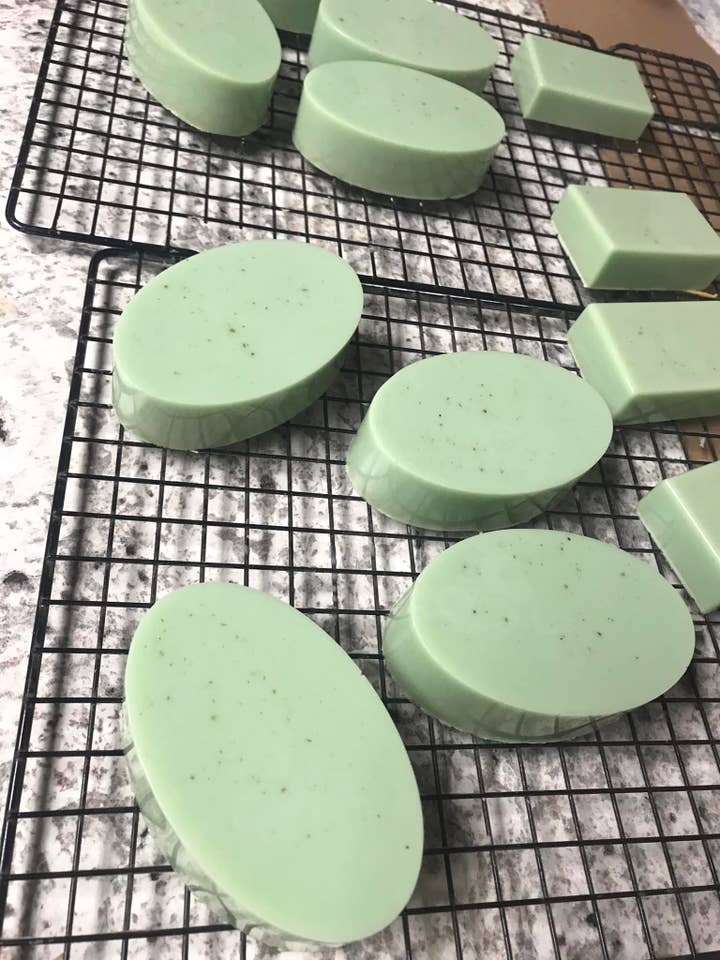 The Ave for wholesale by The Bath Garden