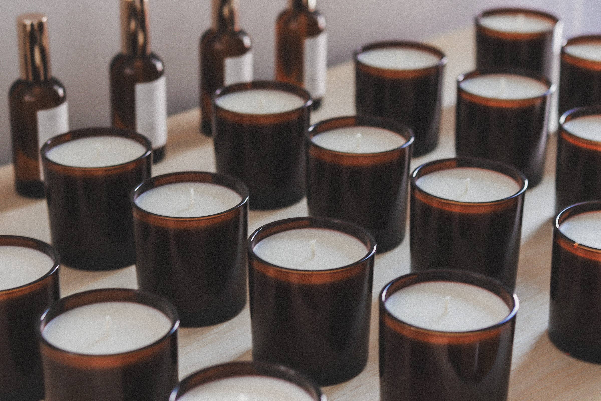 Luceria Candle Co. - Wholesale Jar/Filled Candle - White Label Candles | 8 oz Amber Soy Candle | No Labels1