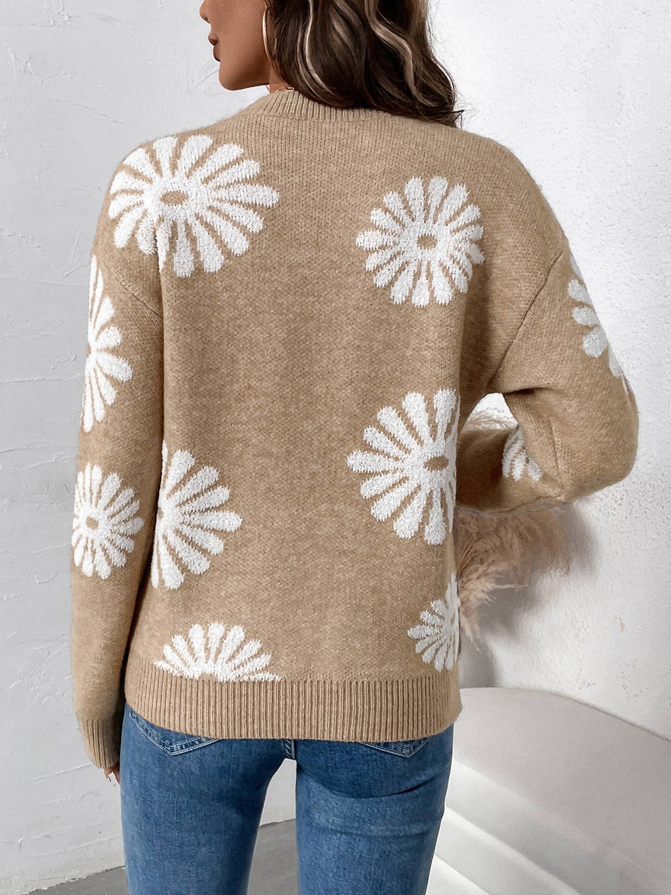 KHAKI LONG-SLEEVED CREW-NECK JACQUARD PULLOVER SWEATER for wholesale on Faire5