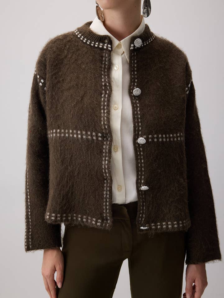 Cardigan med kontrastkant og knapper foran for engroshandel hos Touché Privé