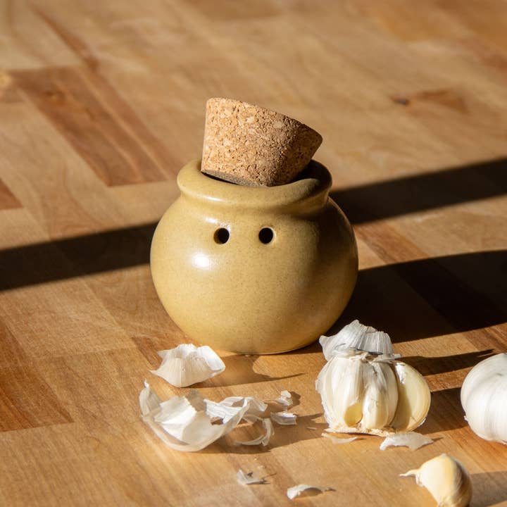 Emerson Creek Pottery - Wholesale Jar - Garlic Keeper / Storage Jar