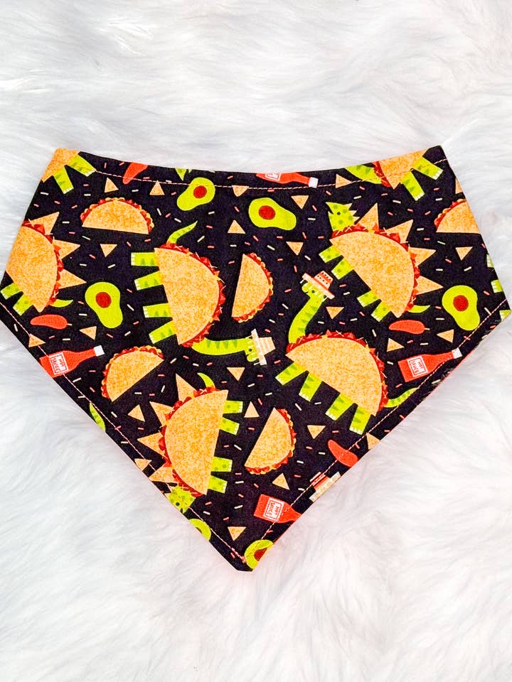 Bandana Elástica Reversible para Perros – Tacosaurus Mex para venta al por mayor de Blonde Sausage Co.