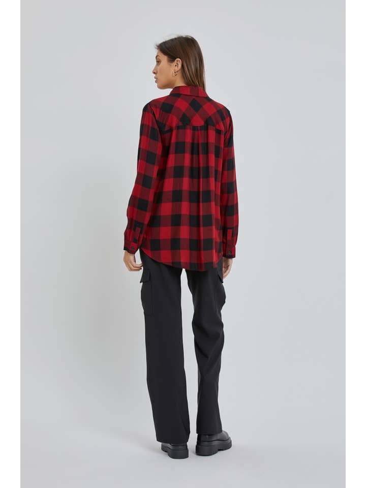 Be Cool - Wholesale Button Down Shirt - Women's - Classic Flannel Shirt With a Dark Gingham Pattern