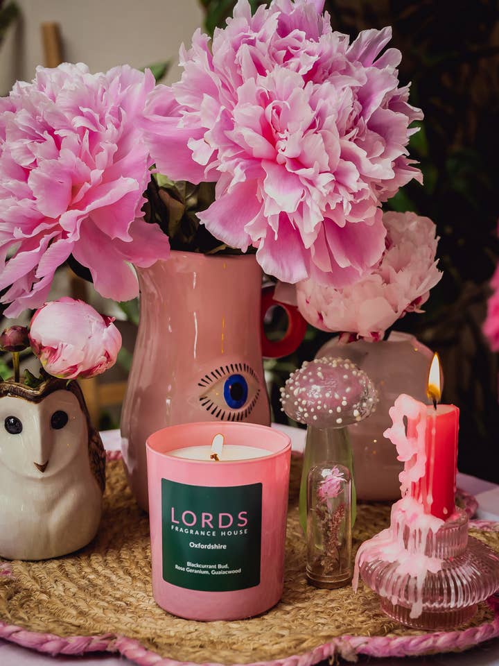 Oxfordshire Floral Candle | Luxury Candles | Scented Candles for wholesale by LORDS Fragrance House