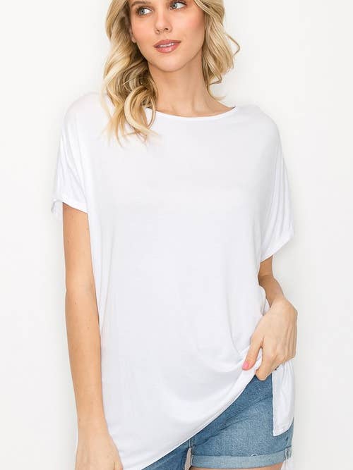 10731SS07 - HAUT UNI À MANCHES COURTES ET COL BATEAU pour la vente par A.gain