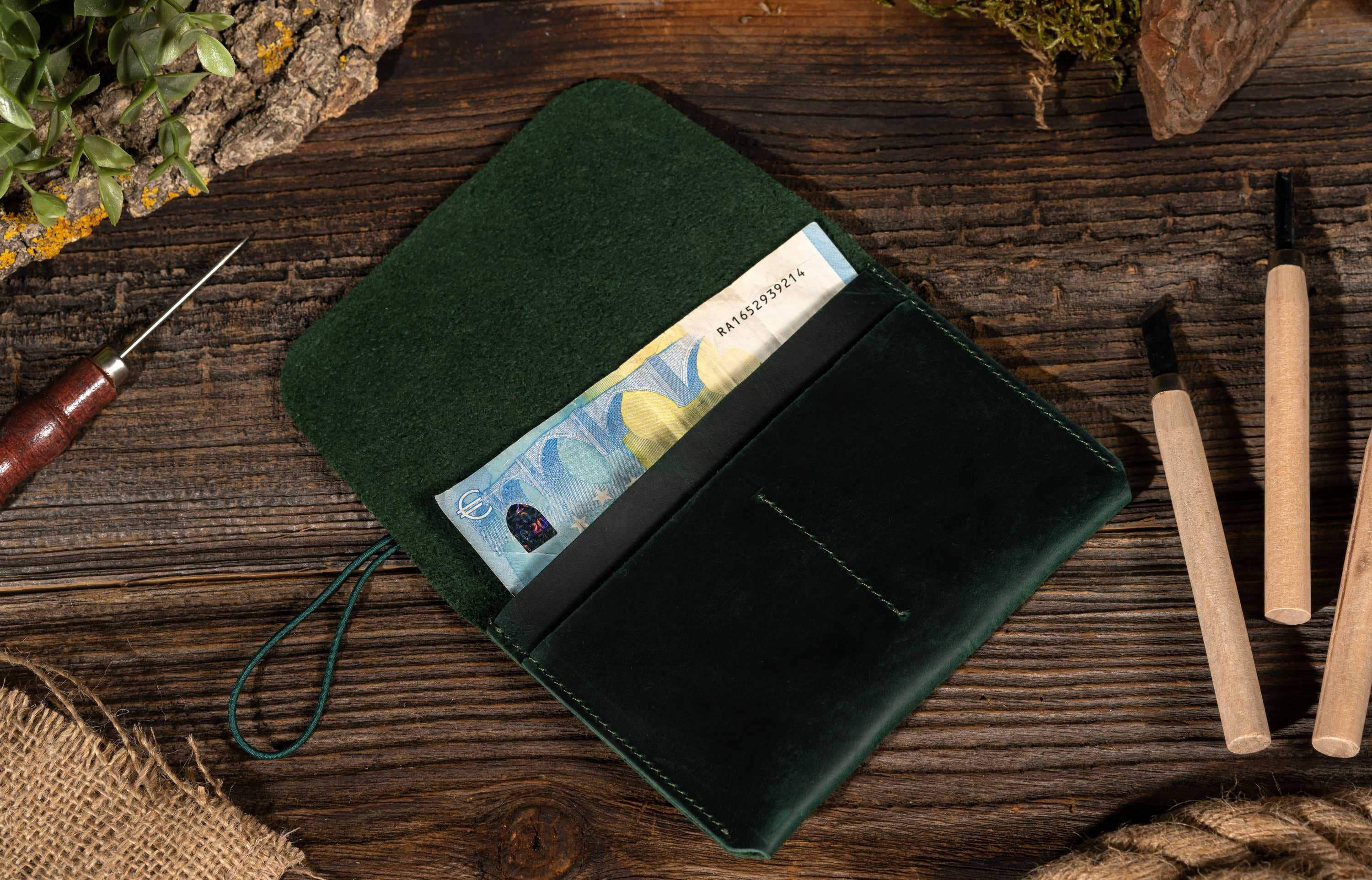 American Leather Goods - Wholesale Passport Case - Unisex - Passport Cover, Genuine Leather Passport Holder With Strap3