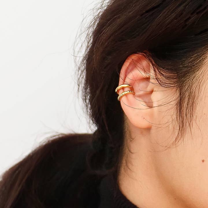Lucas 18K Gold Non-Tarnish Braided Ear Cuff for wholesale on Faire3