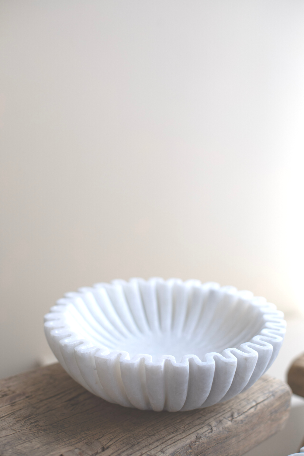 Luxe B Co – wholesale Bowl – Marble Fluted Scalloped Bowls6
