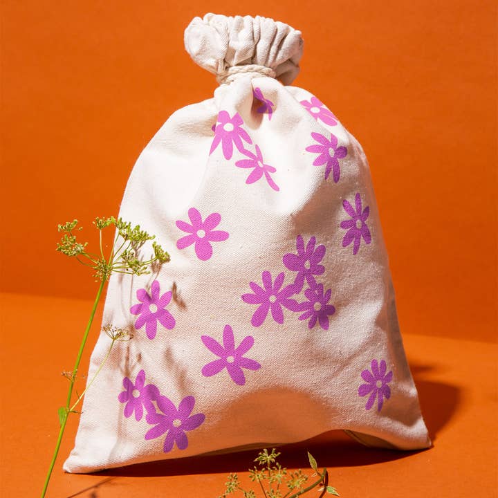 Gucha Gucha - Wholesale Drawstring Bag - Unisex - Lavender Flowers • Drawstring Bag • 11x14