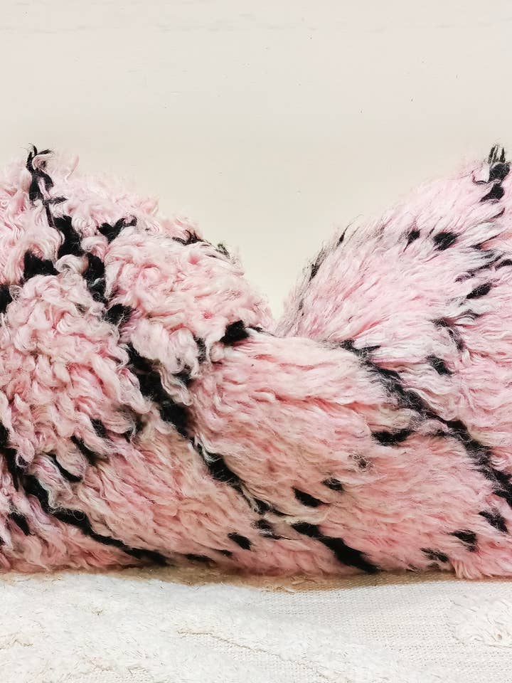 Home Décor Handwoven 100% Wool Cushion Cover for wholesale by Urban Adorn