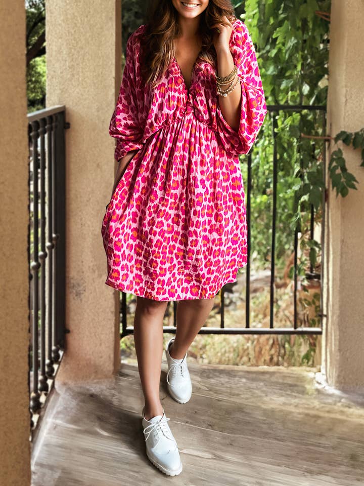 1 the Woman - Wholesale Dress - Women's - V Neck 3/4 Puff Sleeve Leopard Print Dress