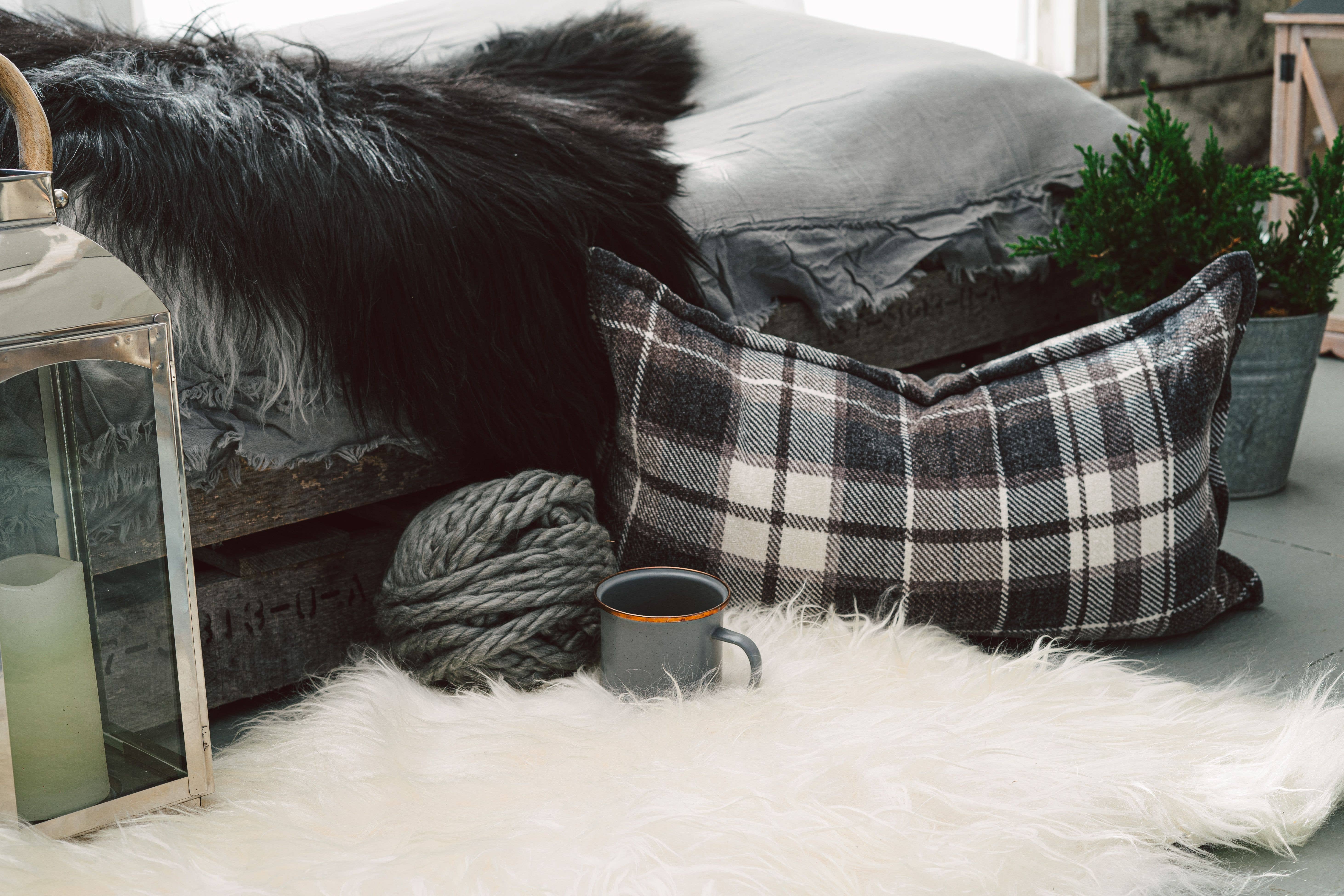 HoogaHooga - Wholesale Area Rug - Finn Icelandic Sheepskin5