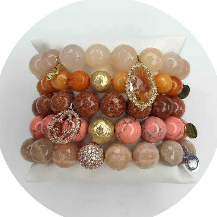 Fête de poignet Pomme d'amour pour la vente par Oriana Lamarca Designs