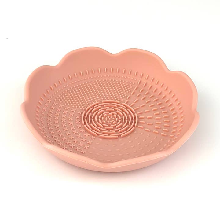 Brush Cleaning Dish Silicone Scalloped Soap Dish Dusty Rose for wholesale by EcoFreax
