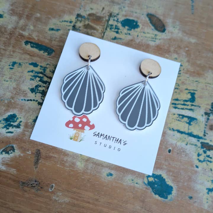 Samantha's Studio - Wholesale Dangle earrings - Fan Acrylic Dangles earrings 6