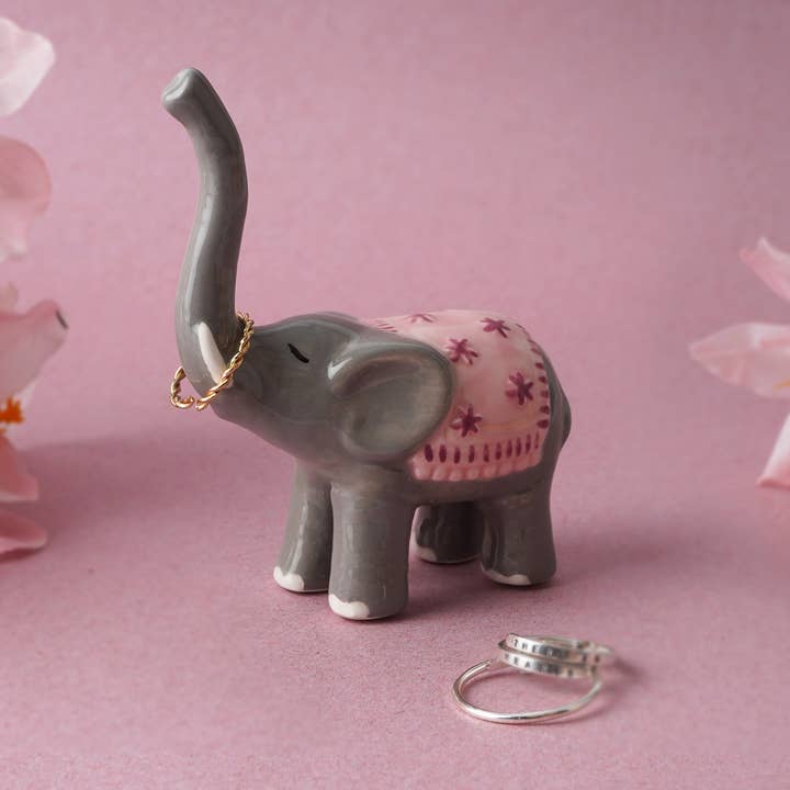 Soporte para anillos Ellie the Elephant para venta al por mayor de CGB Giftware