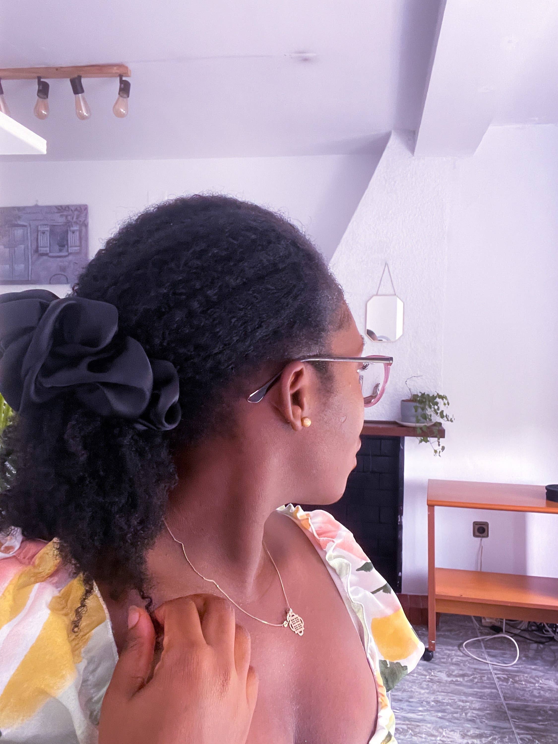 Asantewaa - Wholesale Scrunchie - Women's - Ebony Large Satin Scruchie4