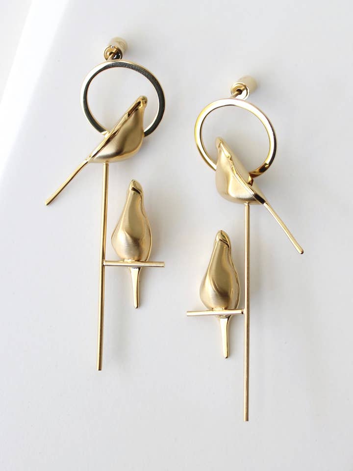 Fågelörhängen | Naturinspirerade örhängen | Statementörhängen för wholesale av STUDIYO Jewelry