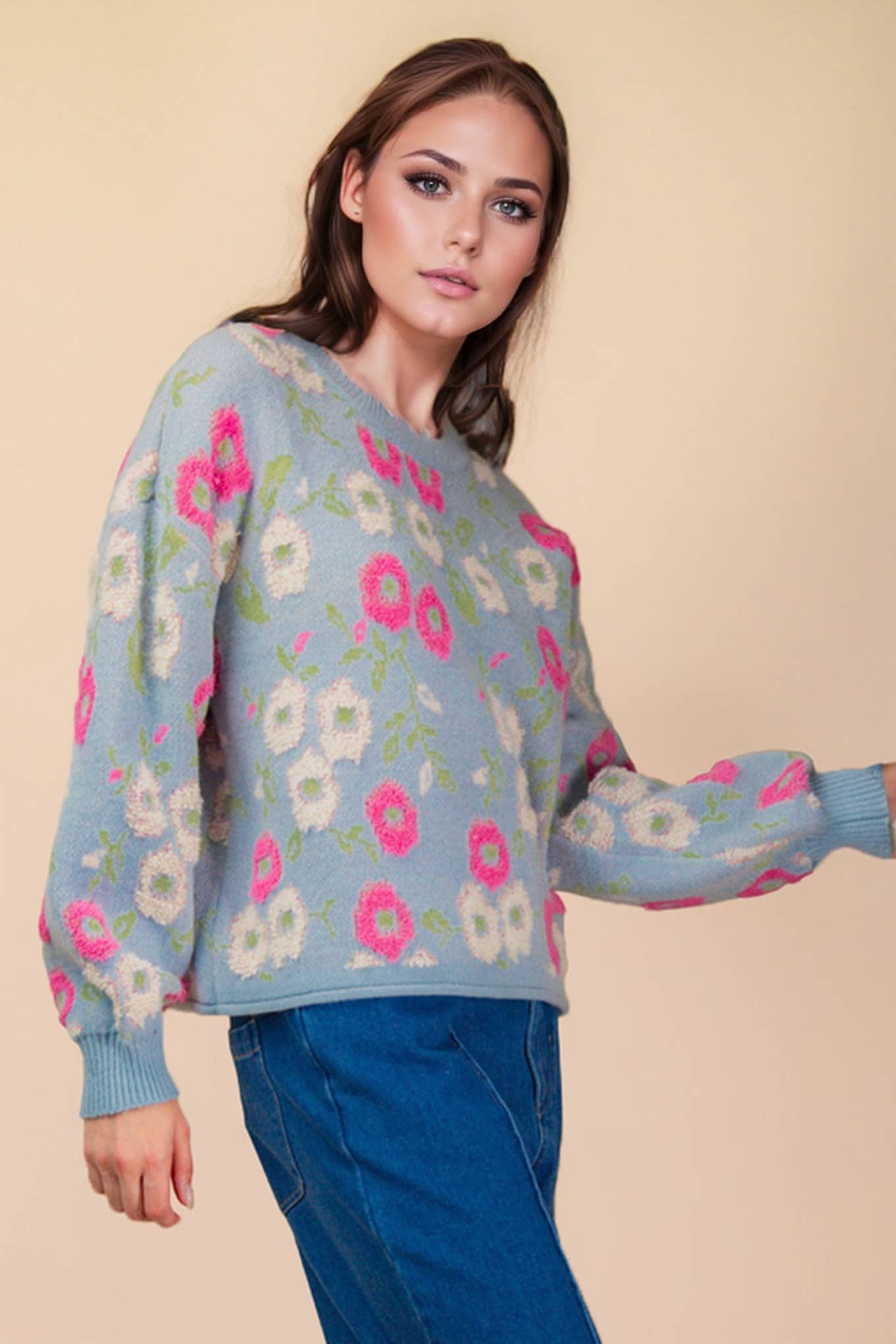 VERY J – wholesale Knitted jumper – Women′s – 12W3428N-Oversized Floral Textured Printed Knit Sweater Top2