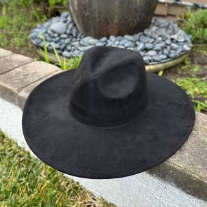 Queens INC - Wholesale Fedora - Women's - Fashion Classic Wide Brim Premium Suede Hat0