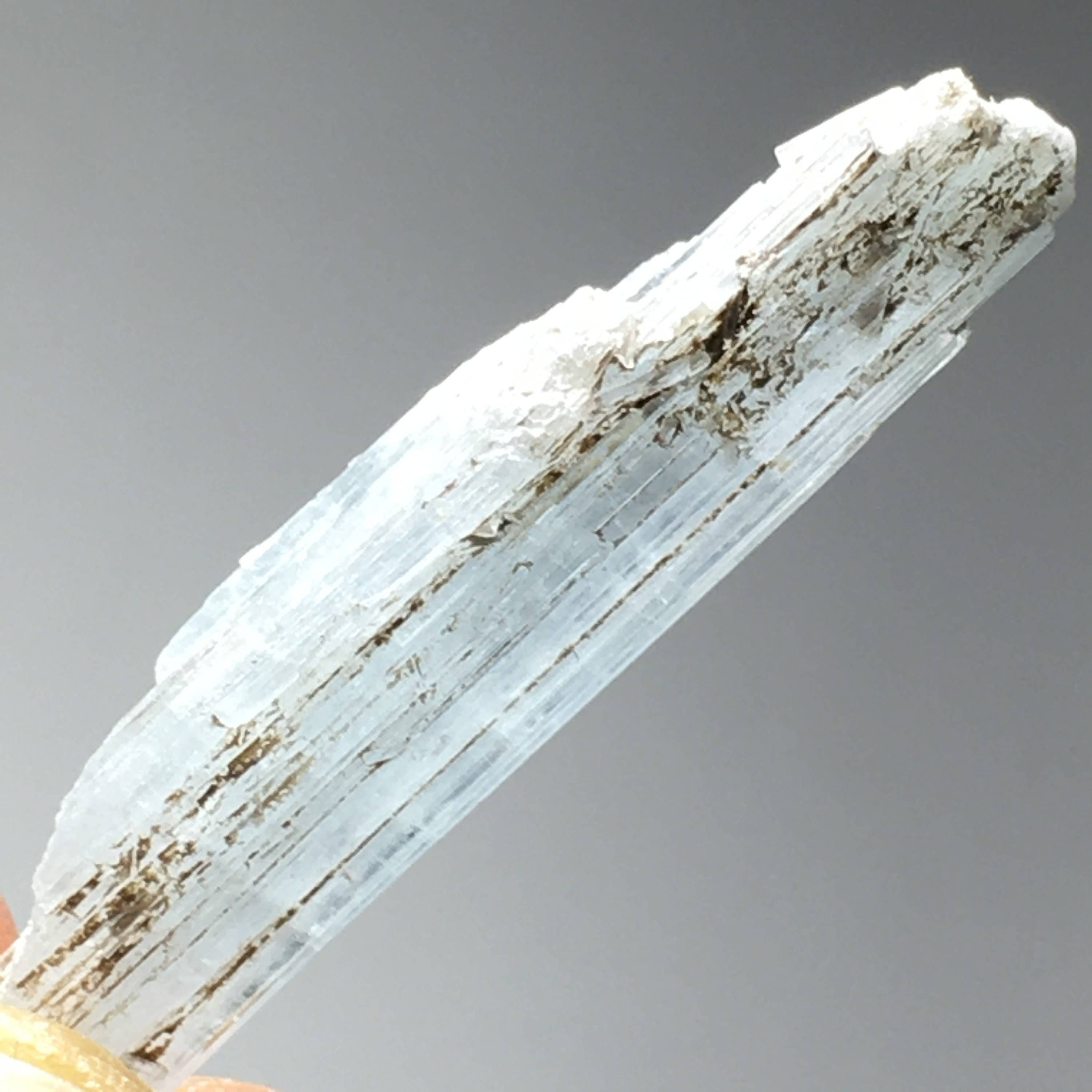 Wildheart Crystals – wholesale Andlig sten/kristall – Parti med 5 stora akvamarinkristaller4