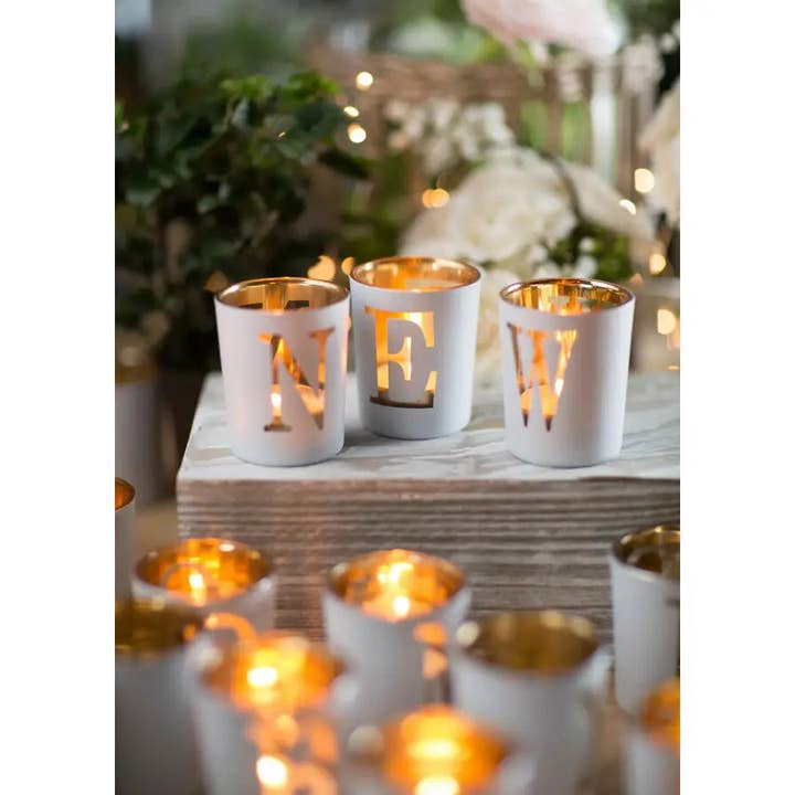 Vita & Guld Votivbokstäver för wholesale av Mothology Home