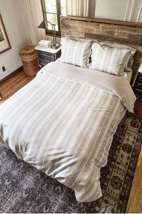 Thread Experiment - Wholesale Bedding Set - Bold Linen Stripe Duvet Cover Set1