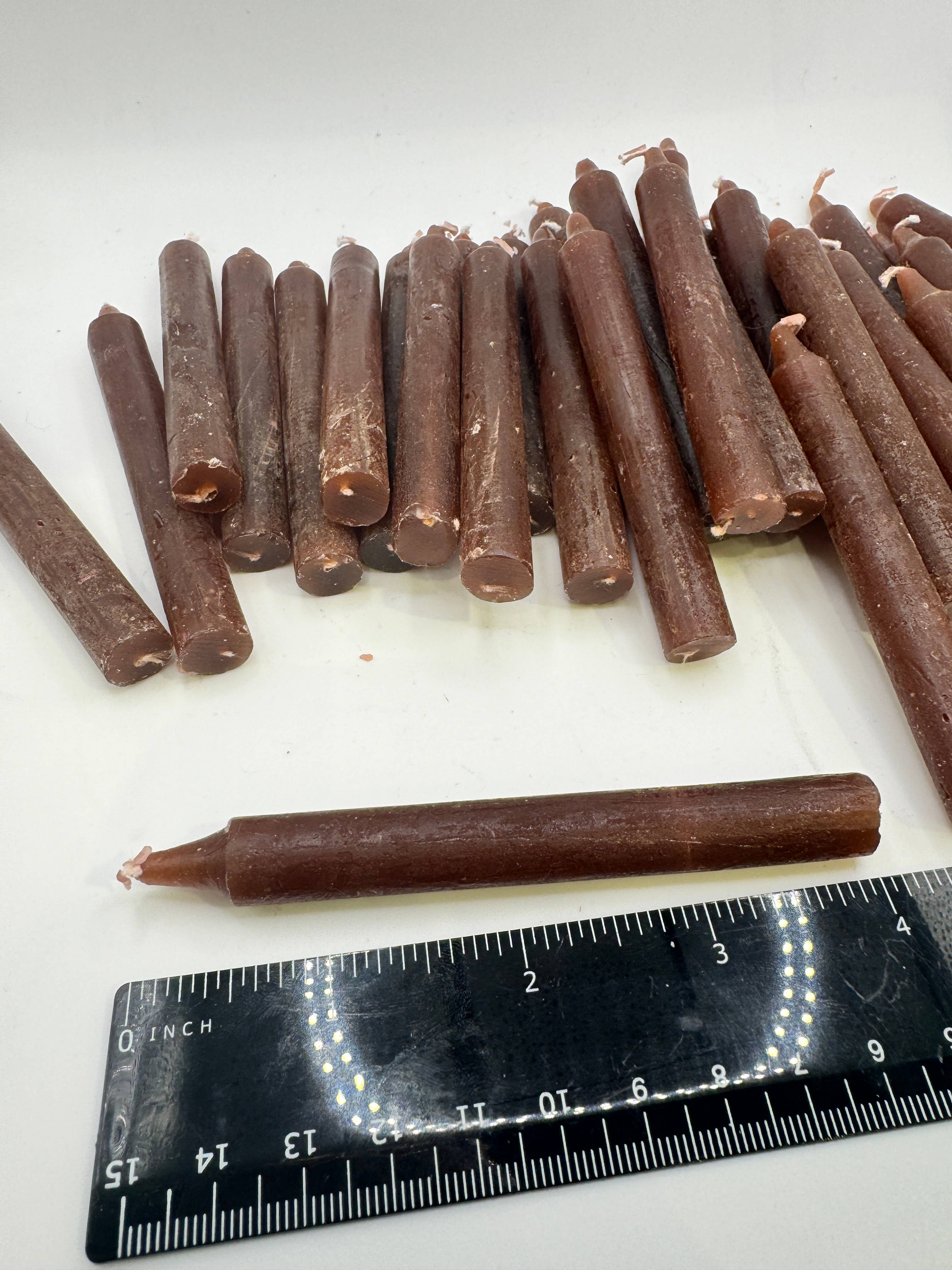 Oils and Auras - Wholesale Taps toelopende kaars/kandelaar - Bruine klokkaars - Gaia Spell Candle2