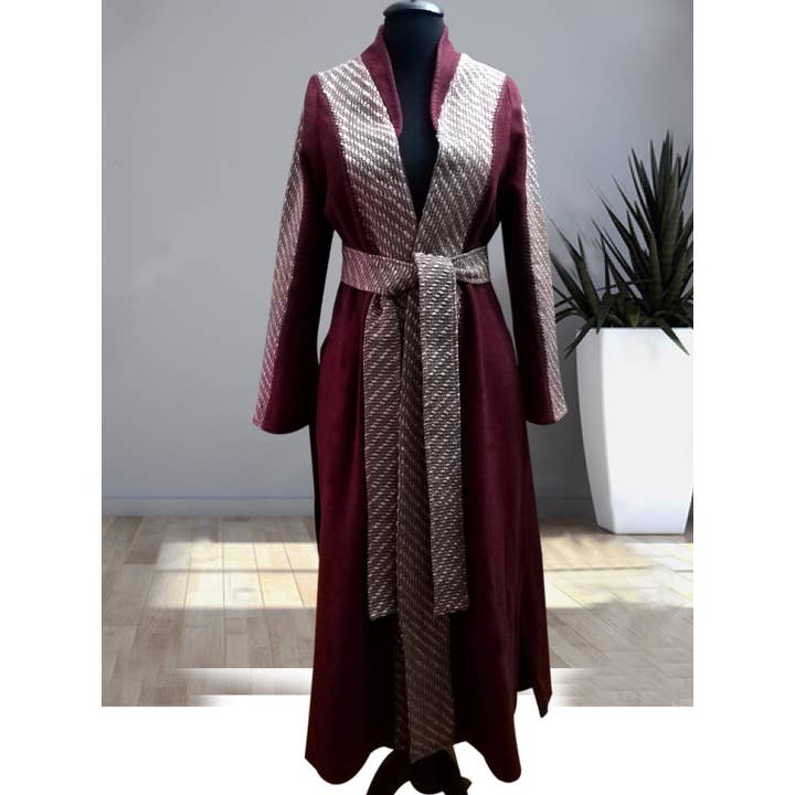 Handgefertigter Kaftan Wolle&Seide für den Großhandel von MIASETA