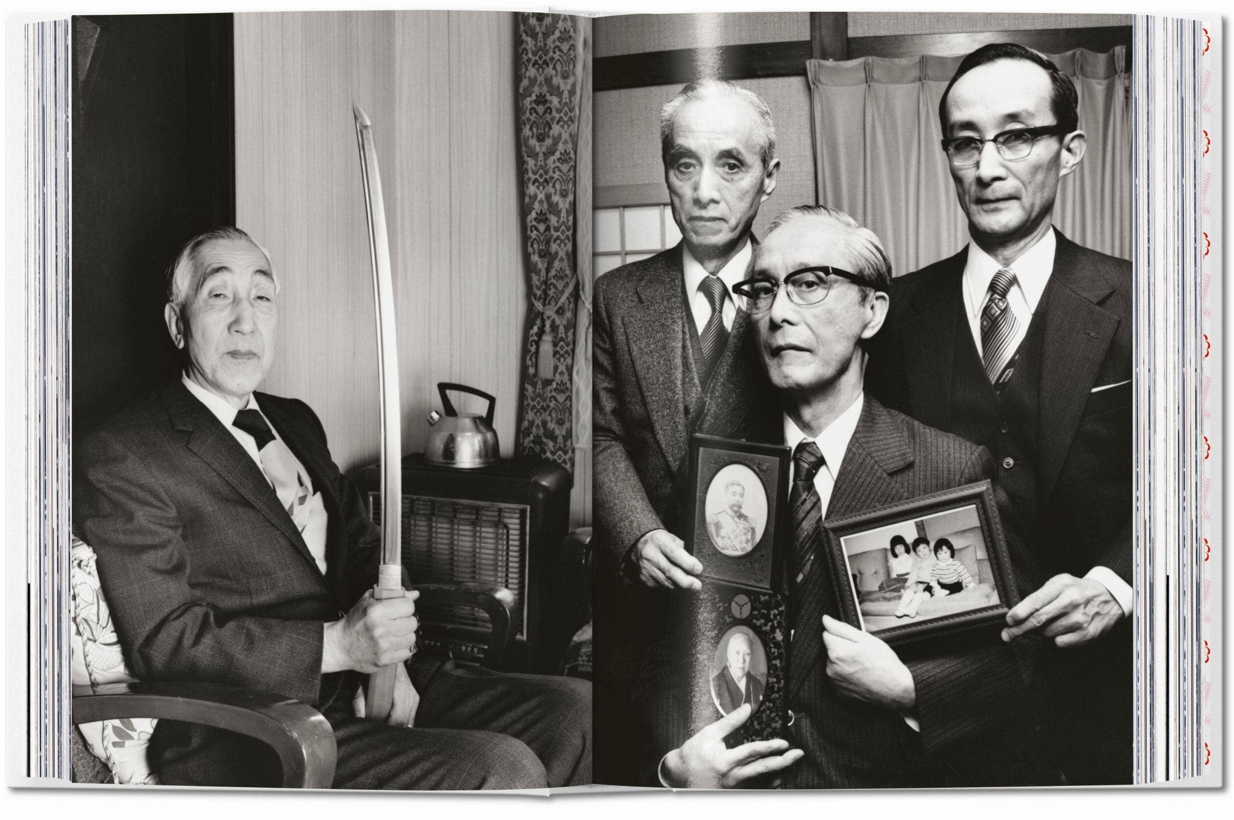 TASCHEN America - Wholesale Display Book - Araki. 45th Ed (German, French, English)1